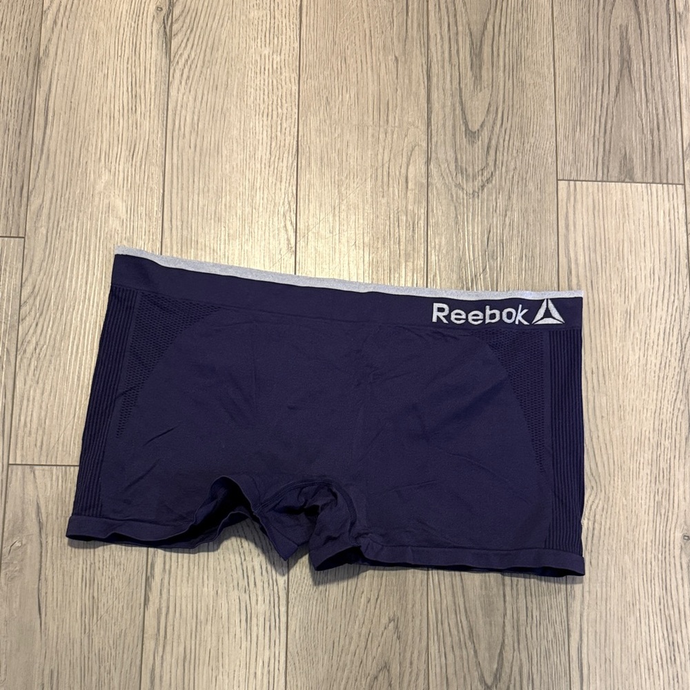 Women size xxxl xxxlarge shorts in good used condition